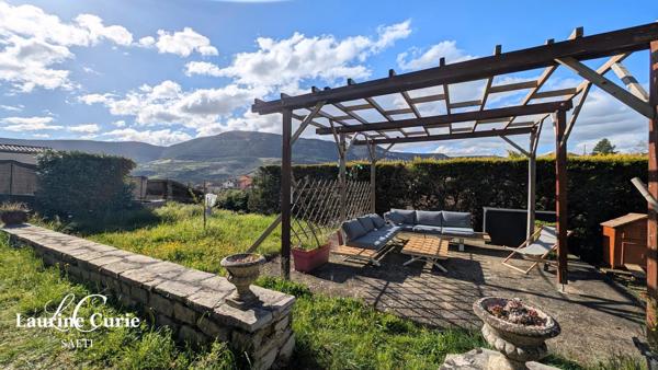 Maison T6 de 155m² avec véranda et garage