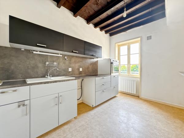 Trévoux (01600) Trévoux BORDS DE SAONE - À vendre – Appartement T3 de 79 m² avec terrasse + Cave