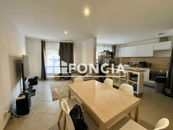 Location Maison 4 pièces 83.5 m² - 2 RUE JEAN PONS Narbonne 11100