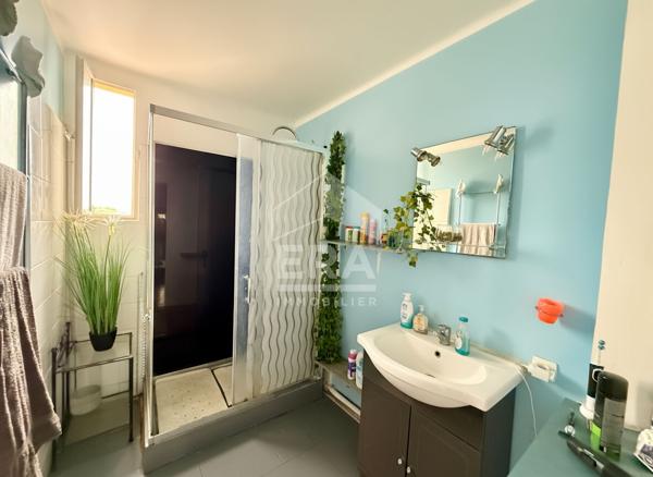 Appartement à vendre à Perpignan 4 pièces, 3 chambres avec balcons et cave