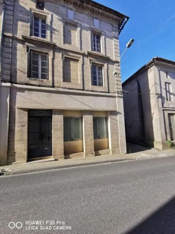 Immeuble Branne 9 pièce(s) 200 m2