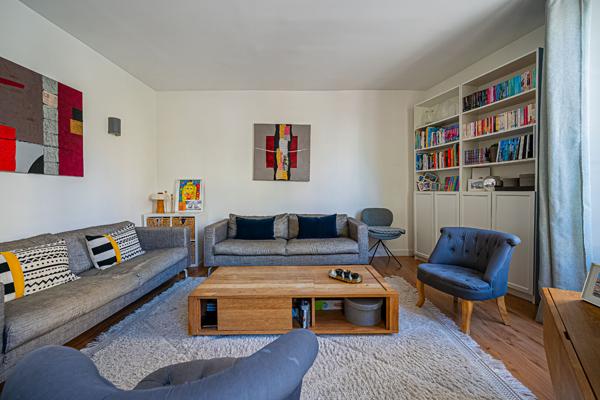Appartement d'angle 4p/2 chambres Paris 15è limité 7ème