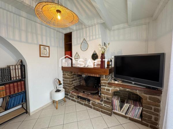 MAISON AVEC JARDIN ET UN GARAGE