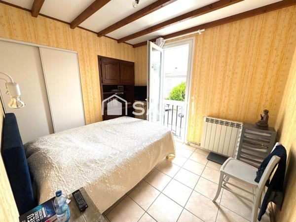 MAISON AVEC JARDIN ET UN GARAGE