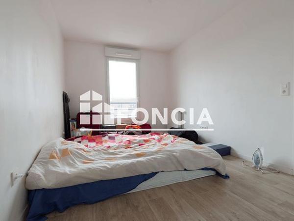 Appartement 2 pièces T2 F2 39.71 m² à Dammarie-les-lys 77190 à vendre