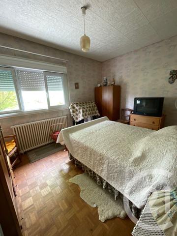 Maison à vendre  5 pièces - 128,82 m2 ST AIGULIN - 17