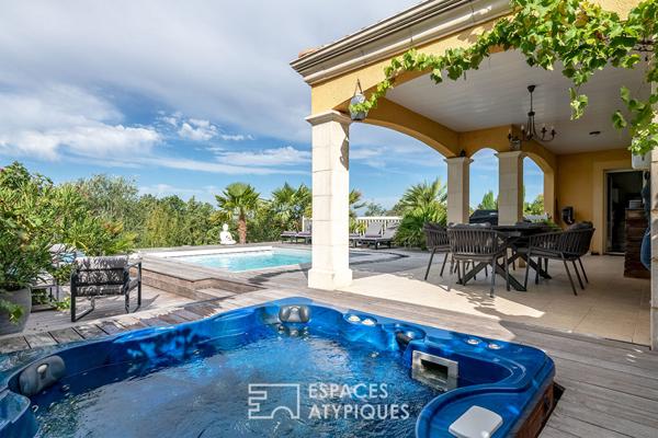 Propriété familiale néo-provençale et sa vue dégagée sur la nature