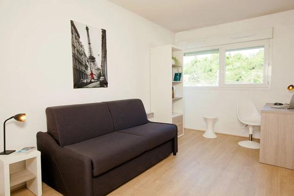 INVESTISSEMENT LOCATIF – POITIERS – Résidence Étudiante Les Estudines Poitiers Lamartine - 5,18% de rentabilité