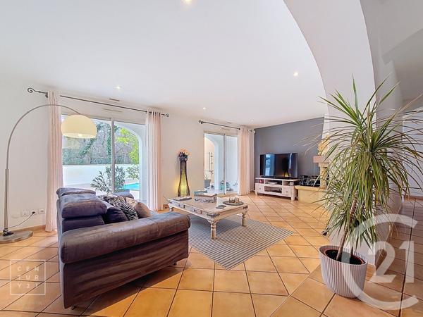 Maison à vendre  8 pièces - 301,70 m2 LE SOLER - 66