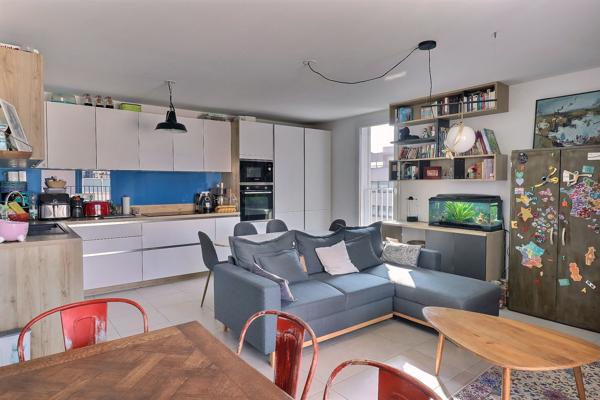 ---T4 85 m² – Le Rouet – Immeuble standing livré en 2022---