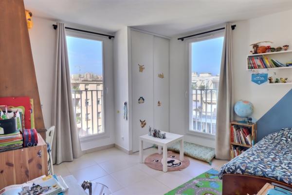 ---T4 85 m² – Le Rouet – Immeuble standing livré en 2022---