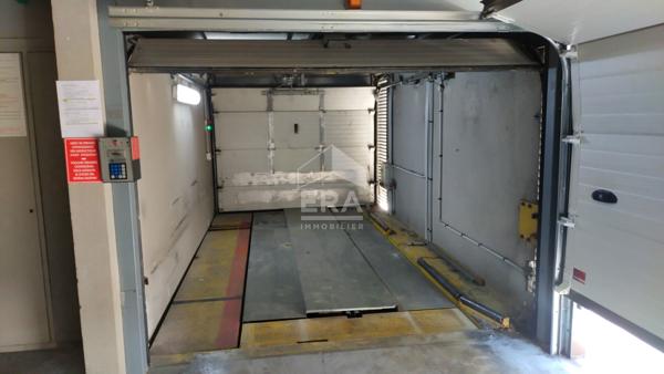 A vendre garage sur rail dans parking sécurisé
