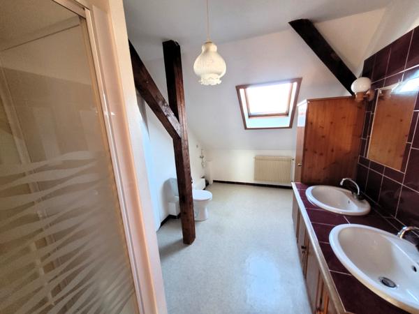 Munster (68140) Appartement lumineux T4, au calme avec jardin proche centre ville