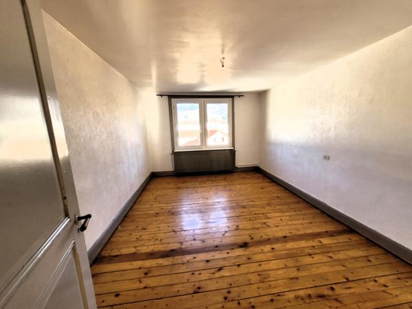 Munster (68140) Appartement lumineux T4, au calme avec jardin proche centre ville