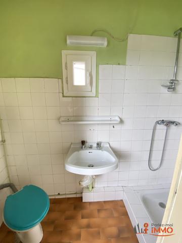 🏠 Maison de ville à rénover – Centre de Bourgoin-Jallieu