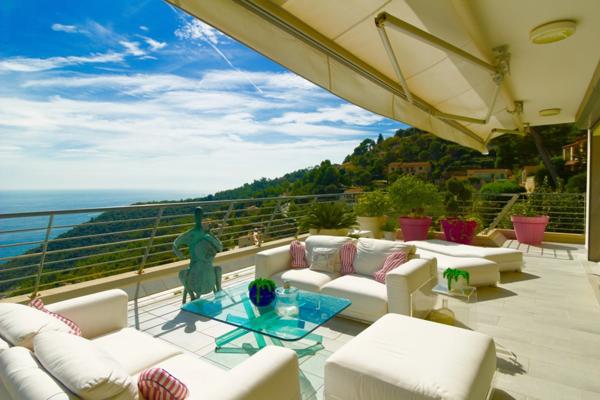 Proche Monaco 3 chambres vue mer