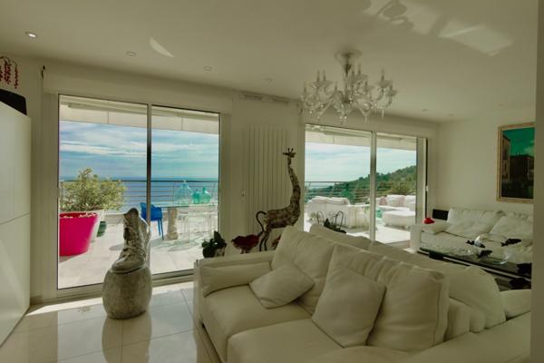 Proche Monaco 3 chambres vue mer