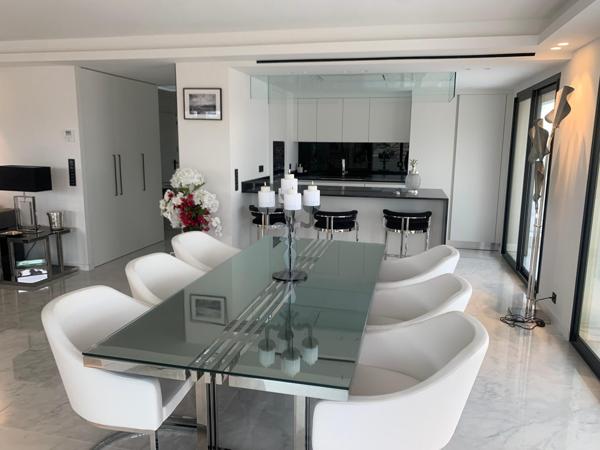 Cannes- Banane  OFF MARKET, Roof-top , 150 m² 5 pièces terrasse 180 m² et vue mer