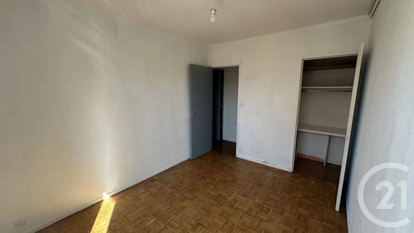 Appartement T4 à vendre  4 pièces - 75 m 2   COLOMIERS  - 31