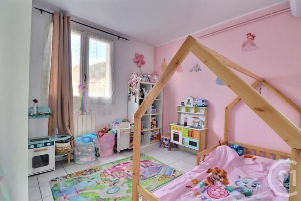 Appartement T4 à vendre  4 pièces - 68,19 m2 ST RAPHAEL - 83