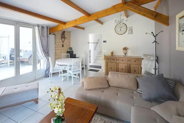 SAINTS (93) - Maison à vendre 4 pièces