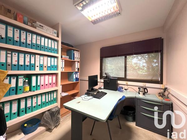 Building for sale 440 m² Mont-de-Marsan