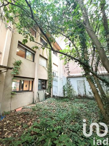 Building for sale 440 m² Mont-de-Marsan