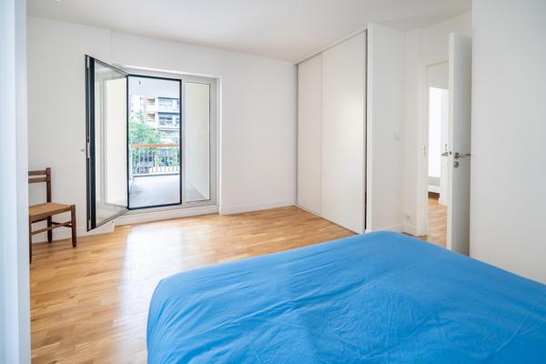 Paris 11e Saint-Ambroise | 4 p de 90 m² rénové avec balcon filant de 16 m²