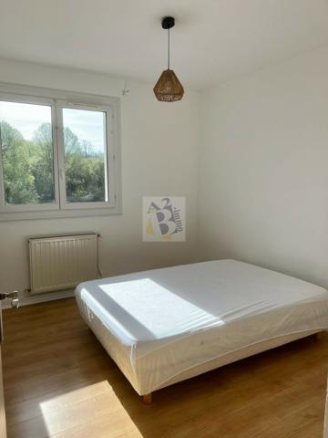 Vente appartement Angouleme (16000), 61.00m² avec 3 pièce(s) dont 2 chambre(s). Agence Allard Brimeaud