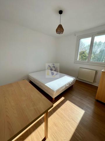 Vente appartement Angouleme (16000), 61.00m² avec 3 pièce(s) dont 2 chambre(s). Agence Allard Brimeaud