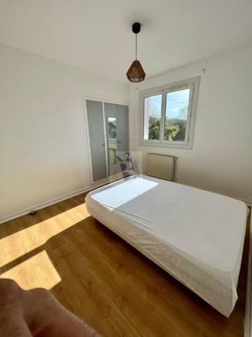 Vente appartement Angouleme (16000), 61.00m² avec 3 pièce(s) dont 2 chambre(s). Agence Allard Brimeaud
