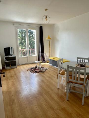 Vente appartement Angouleme (16000), 61.00m² avec 3 pièce(s) dont 2 chambre(s). Agence Allard Brimeaud