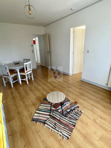 Vente appartement Angouleme (16000), 61.00m² avec 3 pièce(s) dont 2 chambre(s). Agence Allard Brimeaud