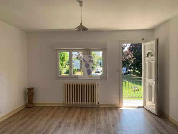 Location t1 Angouleme (16000), 33.24m² avec 1 pièce(s). Agence Allard Brimeaud
