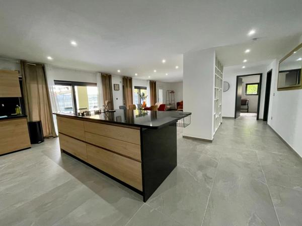 Maison contemporaine à vendre 9 pièces MITTELWIHR (68)