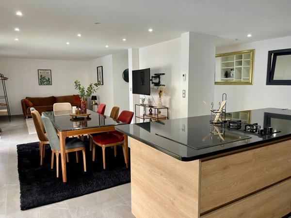 Maison contemporaine à vendre 9 pièces MITTELWIHR (68)