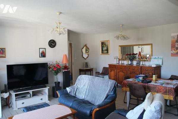 NIORT, SECTEUR QUAI METAYER-PETIT LECLERC, TRES BEL APPARTEMENT AVEC TERRASSE ET PARKING