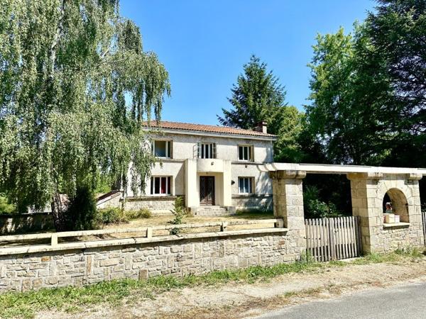 Vente / Maison bourgeoise à Sousceyrac-en-Quercy (46190)