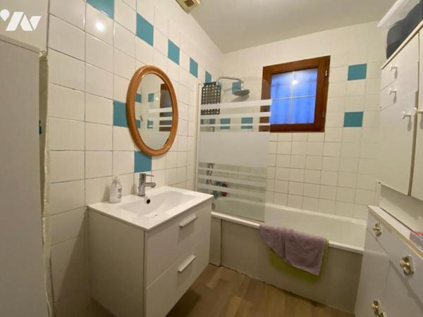 A VENDRE - PAVILLON DE PLAIN-PIED - PORT-BRILLET