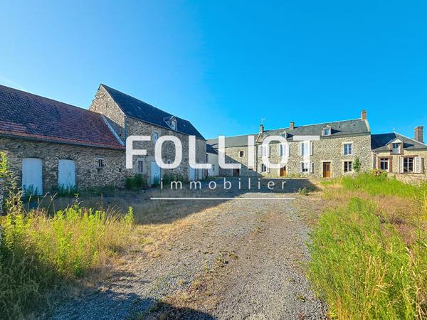 Corps de ferme Le Molay Littry 5 pièce(s), 55 000 m² de terrain avec bâtiments