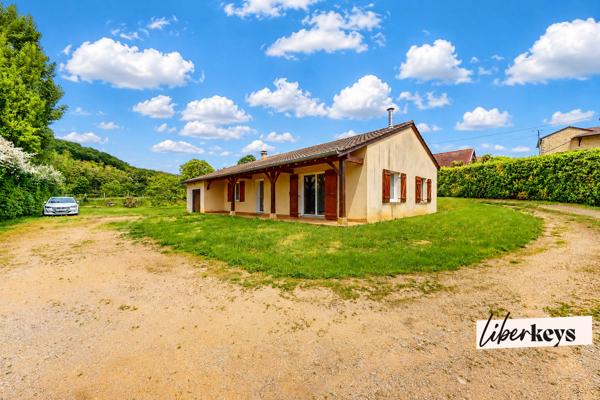 VILLA DE PLAIN PIED - TERRAIN 1050 M² - 91 M² HABITABLE - 3 CHAMBRES - GARAGE