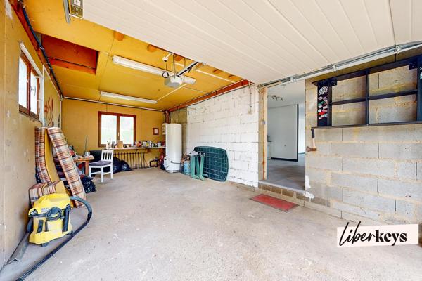 VILLA DE PLAIN PIED - TERRAIN 1050 M² - 91 M² HABITABLE - 3 CHAMBRES - GARAGE