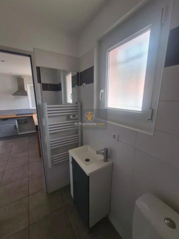 Location Appartement 2 pièces 33 m2 à Bollène