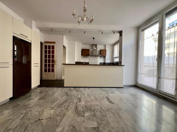 Perpignan Résidence Le Galaxy  Perpignan T4 (105 m2) Confort, standing et emplacement privilégié