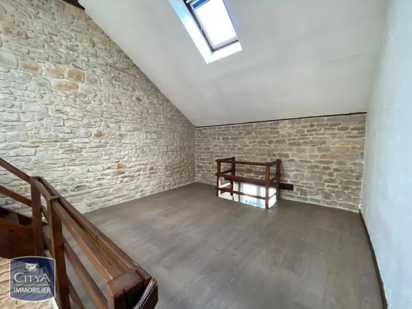 Appartement à louer 2 pièces 49m² Beaune (21200)