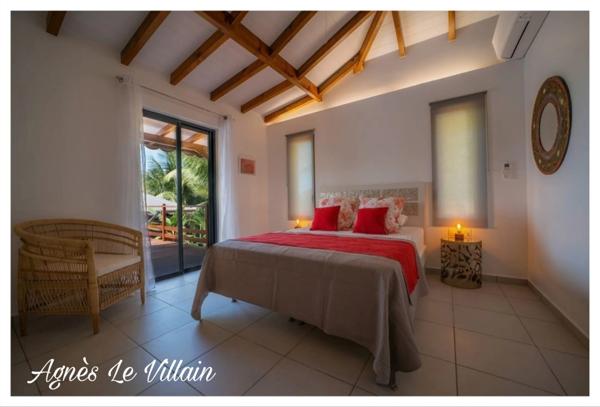 Domaine Touristique Haut de Gamme Vue Mer et Montserrat