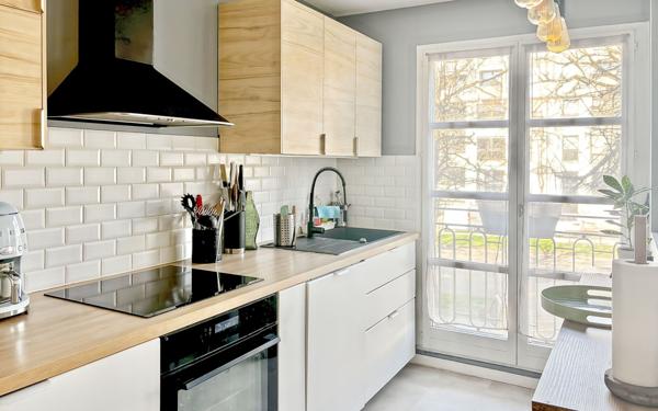 Appartement à vendre    2 pièces • 52,49 m2 Versailles