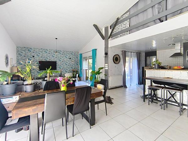 Maison familiale avec volumes sur belle parcelle