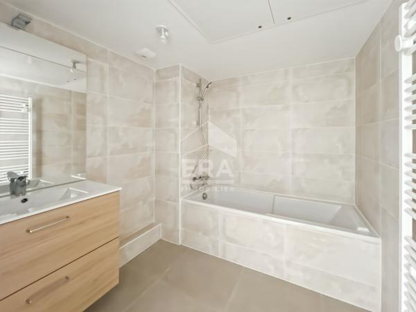 Appartement T4 de 78m², avec terrasse et garage,  Marseille 13006