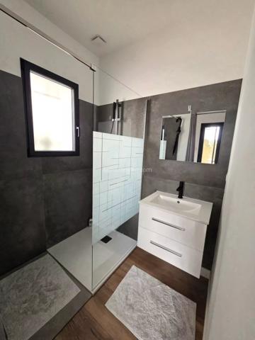 Vente                                                      Maison
                        
                     4 pièces                      118 m2                     à Draguignan